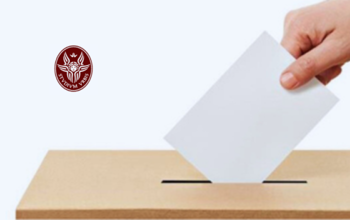 Inserimento scheda in urna elettorale