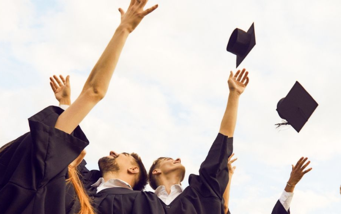 THESIS GRANT - SCIENTIFICA VENTURE CAPITAL